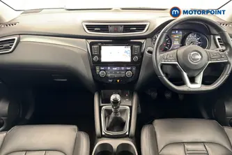 Nissan Qashqai N-Motion Manual Petrol SUV - Stock Number (1684052) - 1st supplementary image