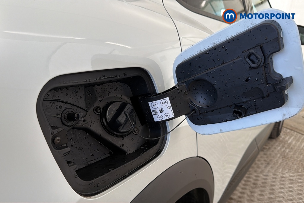 Renault Captur Techno Automatic Petrol-Electric Hybrid SUV - Stock Number (1684915) - 41st supplementary image