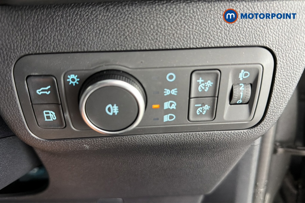 Ford Kuga St-Line Automatic Petrol Plug-In Hybrid SUV - Stock Number (1685041) - 11th supplementary image