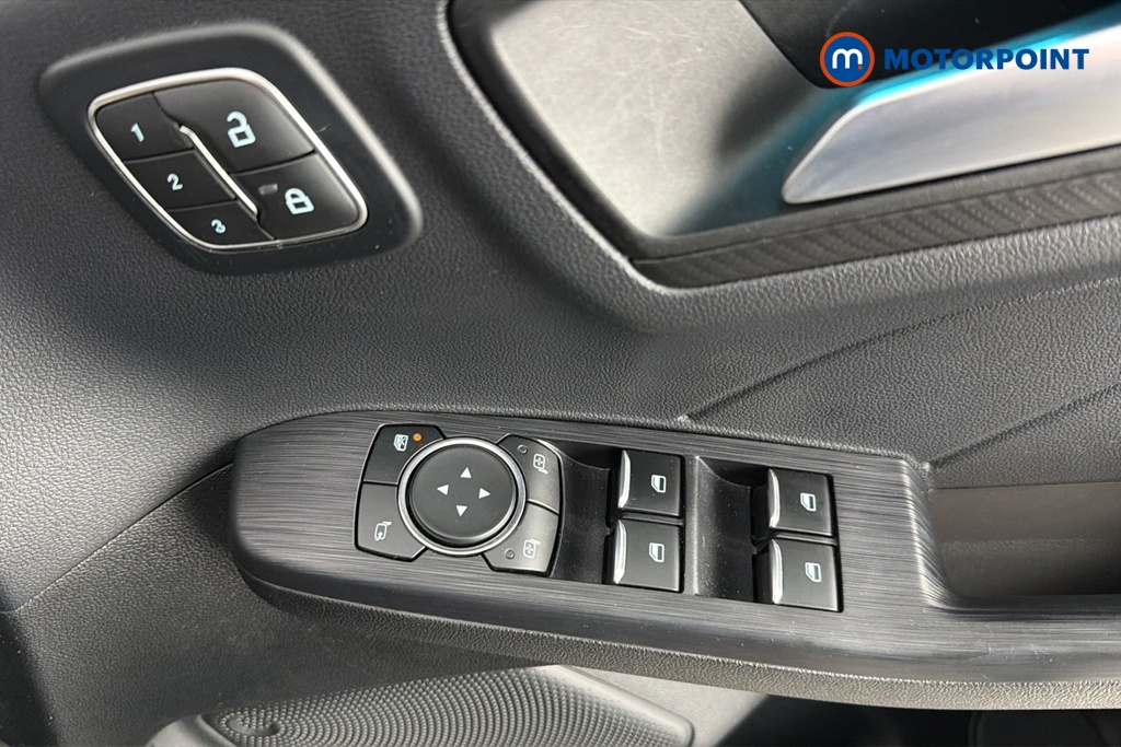Ford Kuga St-Line Automatic Petrol Plug-In Hybrid SUV - Stock Number (1685048) - 19th supplementary image
