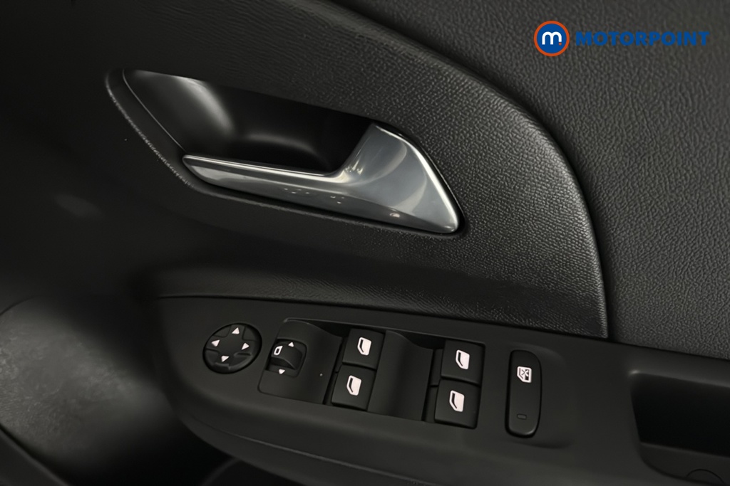 Vauxhall Corsa YES Manual Petrol Hatchback - Stock Number (1639885) - 19th supplementary image