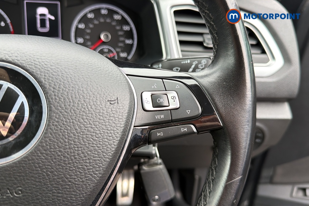 Volkswagen T-Roc Active Manual Petrol SUV - Stock Number (1649355) - 3rd supplementary image