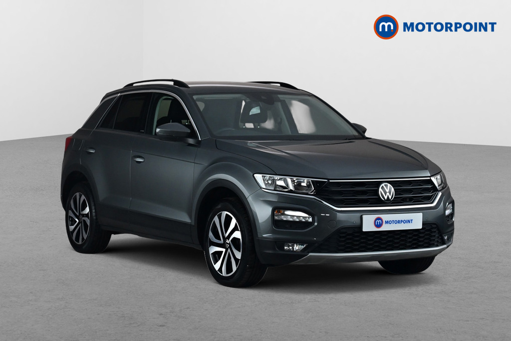Volkswagen T-Roc Active Manual Petrol SUV - Stock Number (1649355) - Drivers side front corner