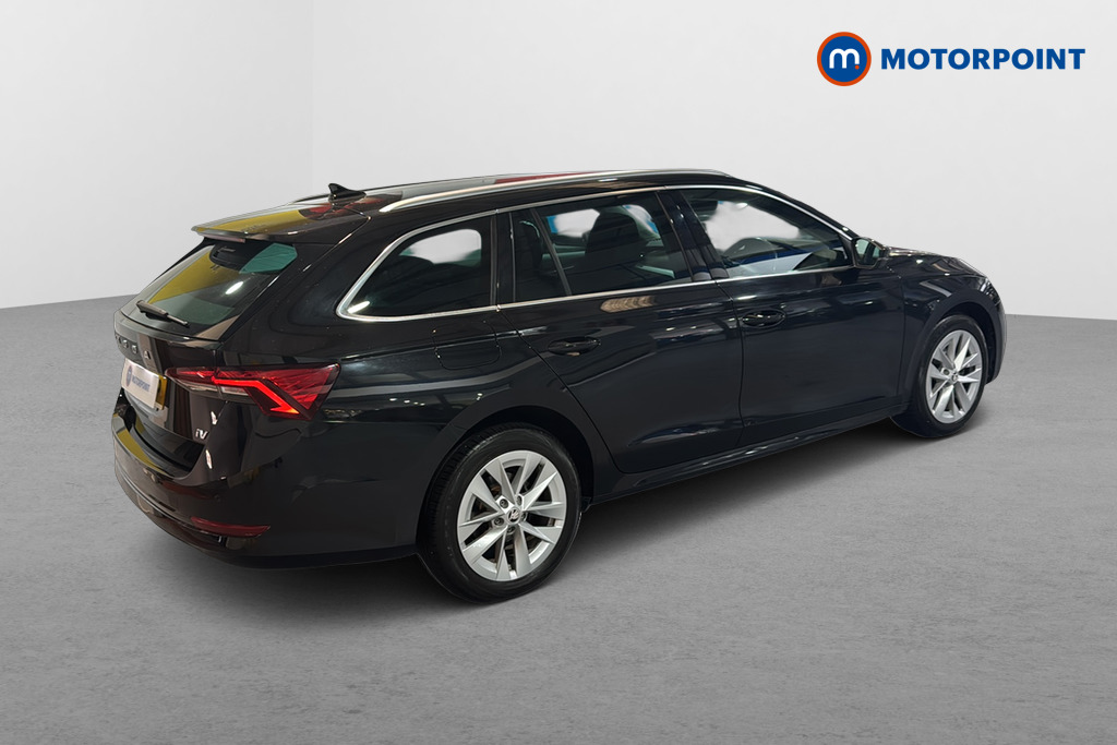 Skoda Octavia Se L Automatic Petrol Plug-In Hybrid Estate - Stock Number (1649997) - Passenger side rear corner