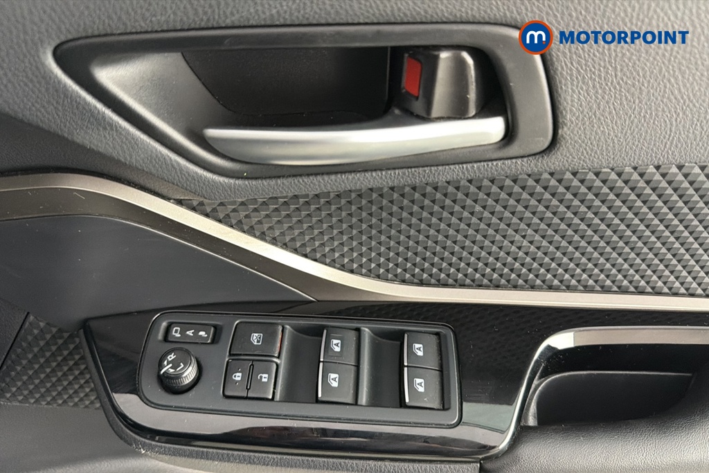 Toyota C-Hr Design Manual Petrol SUV - Stock Number (1653258) - 19th supplementary image