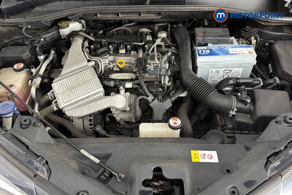 Toyota C-Hr Design Manual Petrol SUV - Stock Number (1653258) - 48th supplementary image