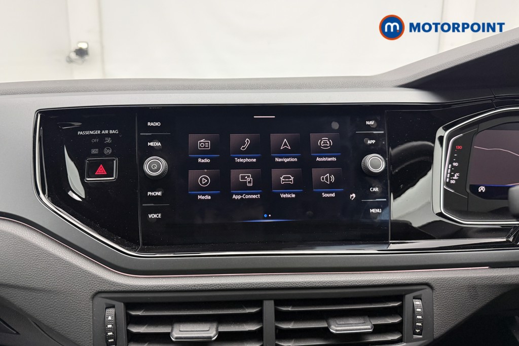 Volkswagen Polo R-Line Manual Petrol Hatchback - Stock Number (1657672) - 9th supplementary image