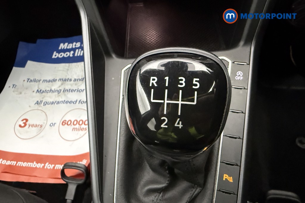 Volkswagen Polo R-Line Manual Petrol Hatchback - Stock Number (1657672) - 13th supplementary image