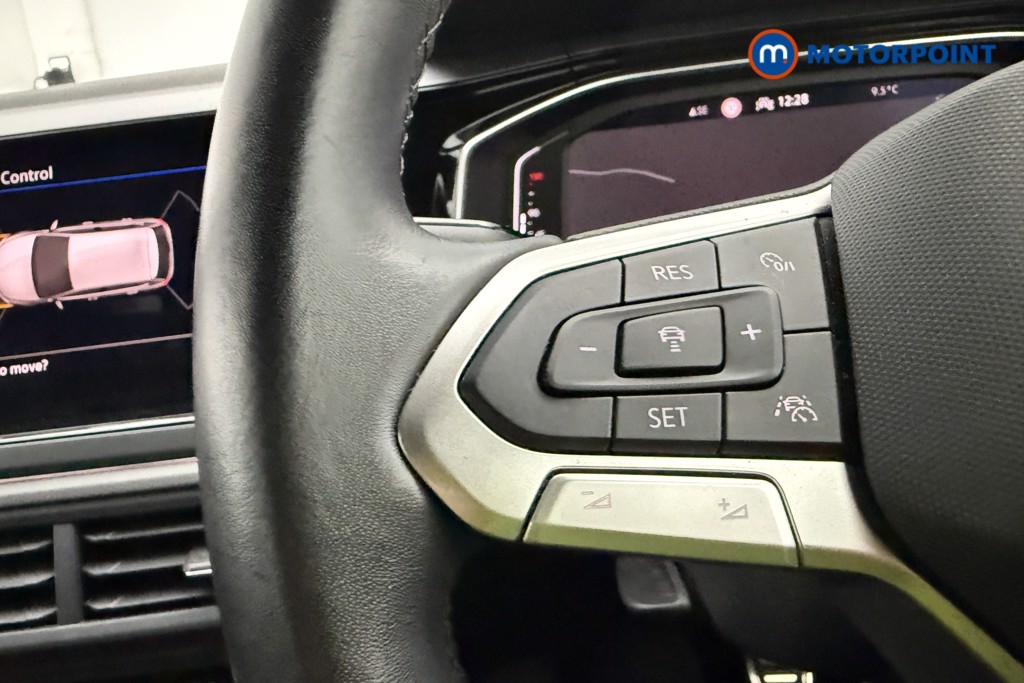Volkswagen Polo R-Line Manual Petrol Hatchback - Stock Number (1657672) - 14th supplementary image