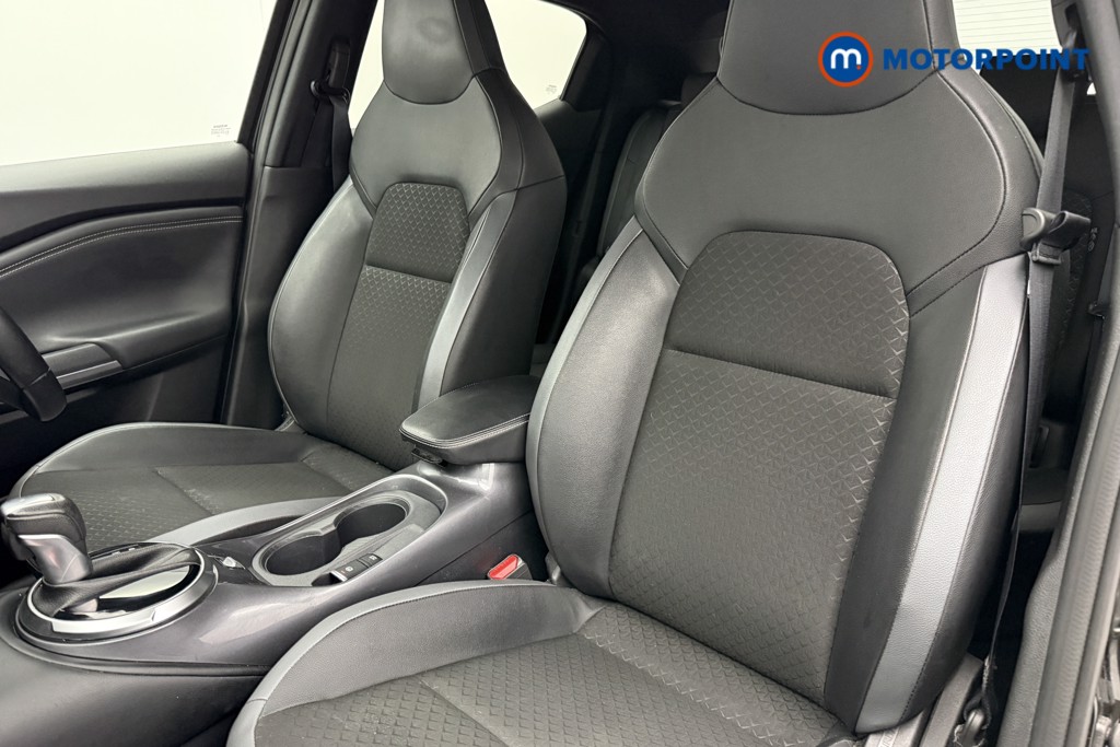 Nissan Juke N-Connecta Automatic Petrol SUV - Stock Number (1658695) - 3rd supplementary image