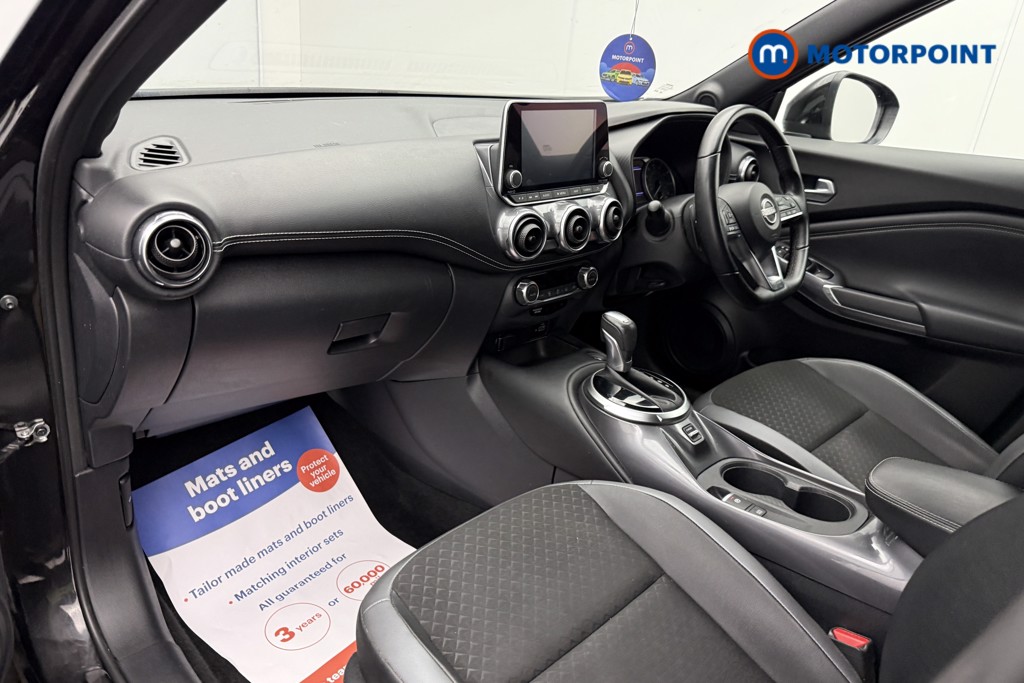 Nissan Juke N-Connecta Automatic Petrol SUV - Stock Number (1658695) - 4th supplementary image