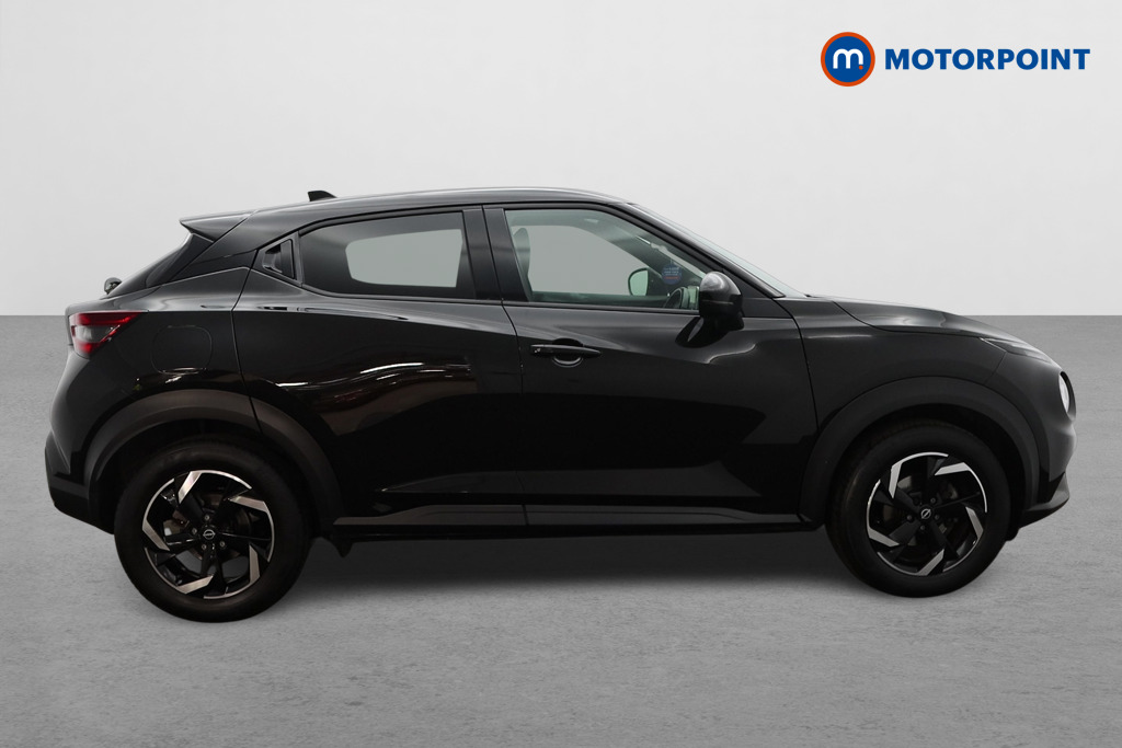 Nissan Juke N-Connecta Automatic Petrol SUV - Stock Number (1658695) - Drivers side