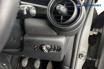 Mini Hatchback Cooper Manual Petrol Hatchback - Stock Number (1664035) - 11th supplementary image