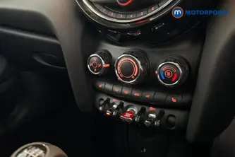 Mini Hatchback Cooper Manual Petrol Hatchback - Stock Number (1664035) - 12th supplementary image
