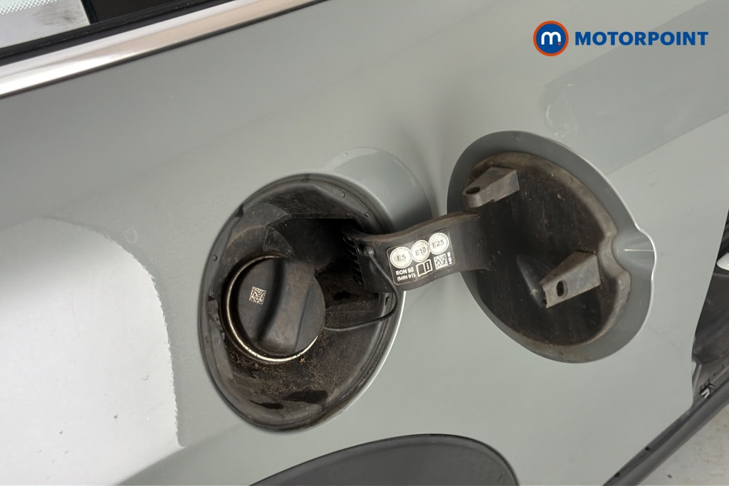 Mini Hatchback Cooper Manual Petrol Hatchback - Stock Number (1664035) - 41st supplementary image
