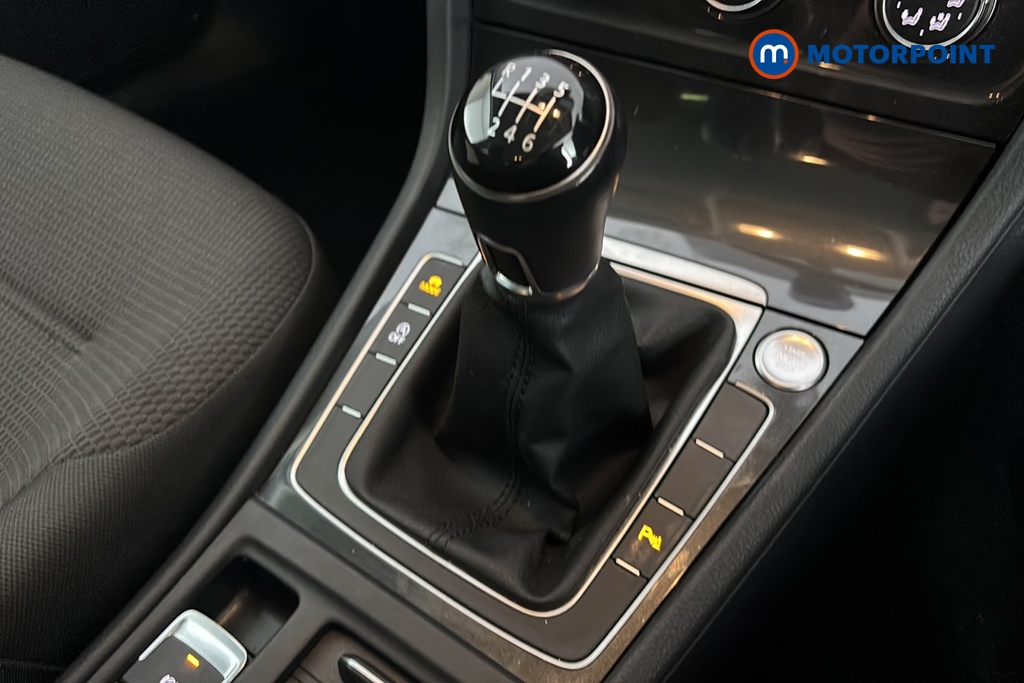 Volkswagen Golf SE Manual Petrol Hatchback - Stock Number (1664786) - 15th supplementary image