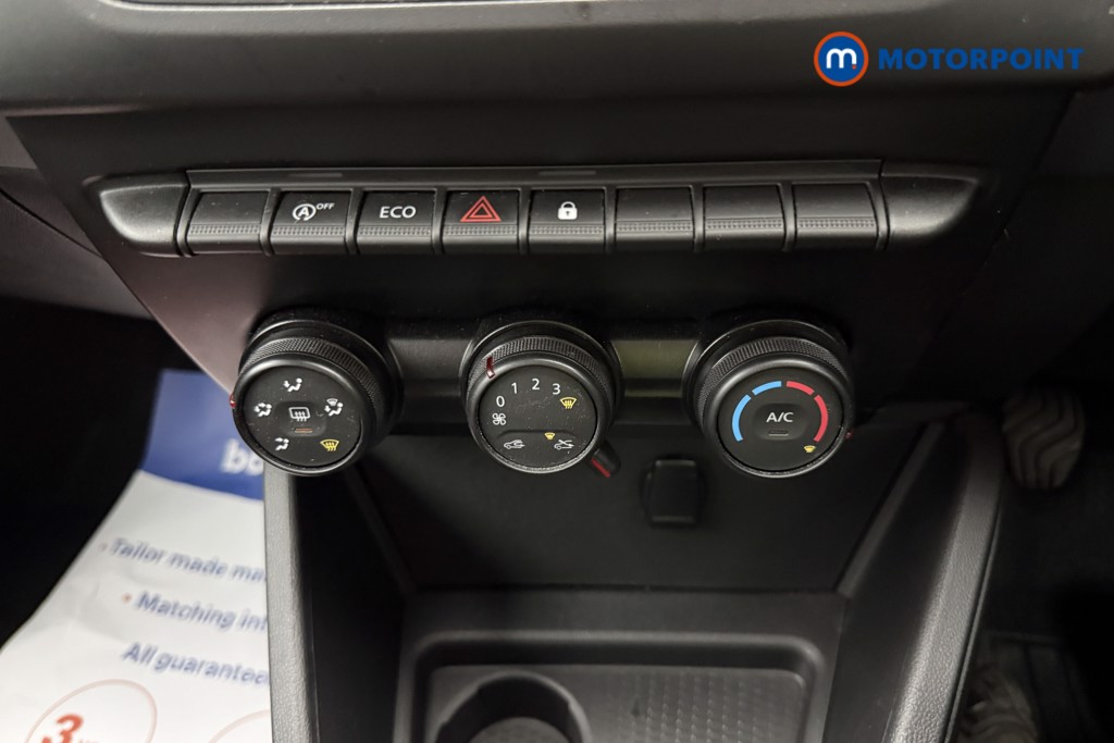 Dacia Duster Essential Manual Petrol SUV - Stock Number (1665802) - 13th supplementary image