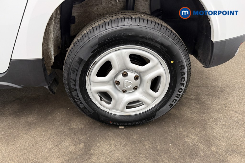 Dacia Duster Essential Manual Petrol SUV - Stock Number (1665802) - 20th supplementary image