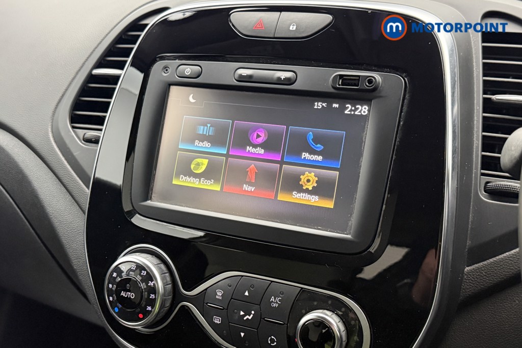 Renault Captur Iconic Automatic Diesel SUV - Stock Number (1667984) - 9th supplementary image