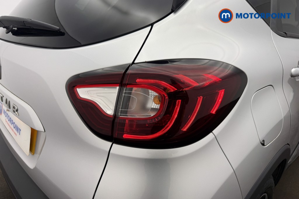 Renault Captur Iconic Automatic Diesel SUV - Stock Number (1667984) - 15th supplementary image
