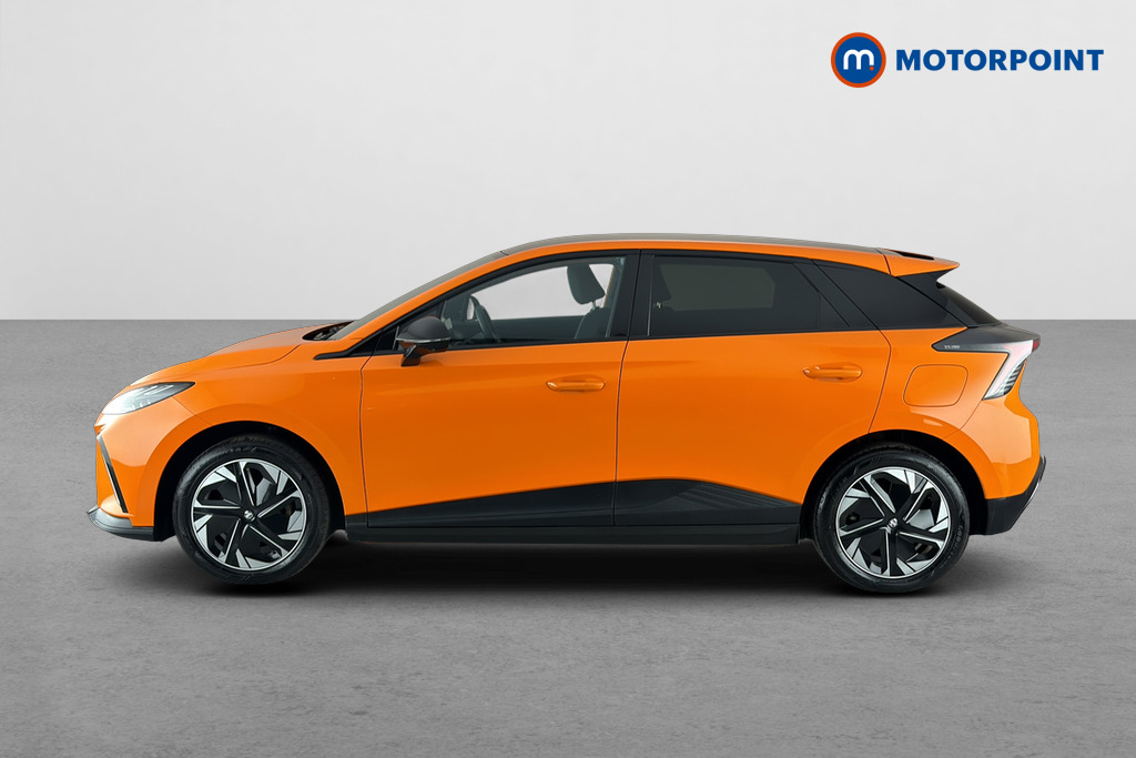 Mg Motor Uk MG4 Trophy Automatic Electric SUV - Stock Number (1670596) - Drivers side