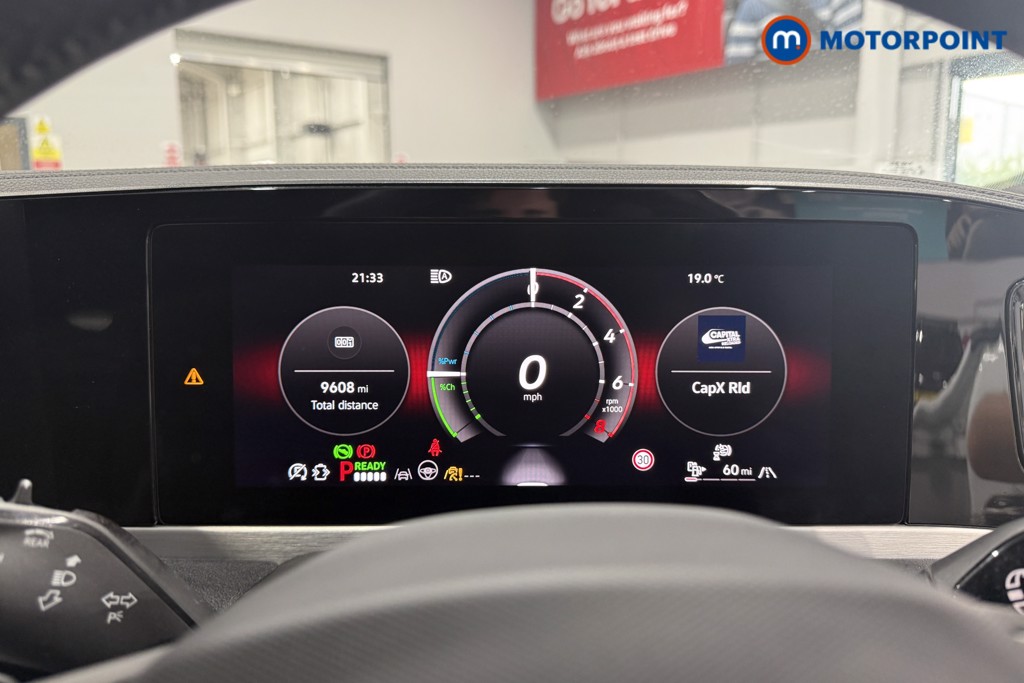 Volkswagen Passat R-Line Automatic Petrol Plug-In Hybrid Estate - Stock Number (1672191) - 2nd supplementary image