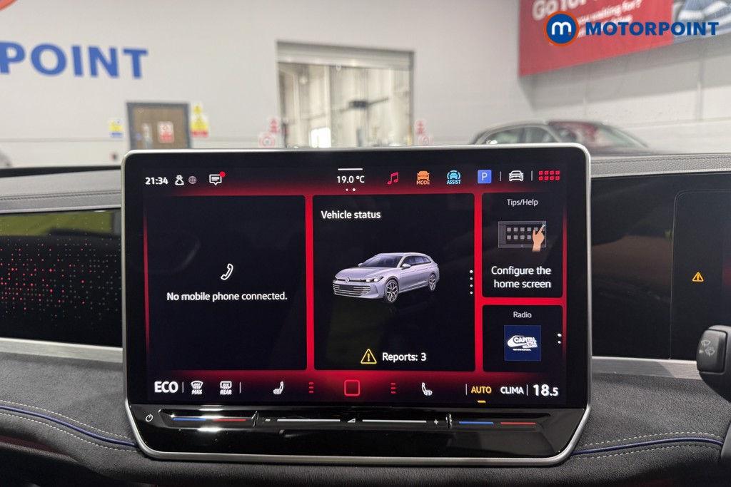Volkswagen Passat R-Line Automatic Petrol Plug-In Hybrid Estate - Stock Number (1672191) - 6th supplementary image