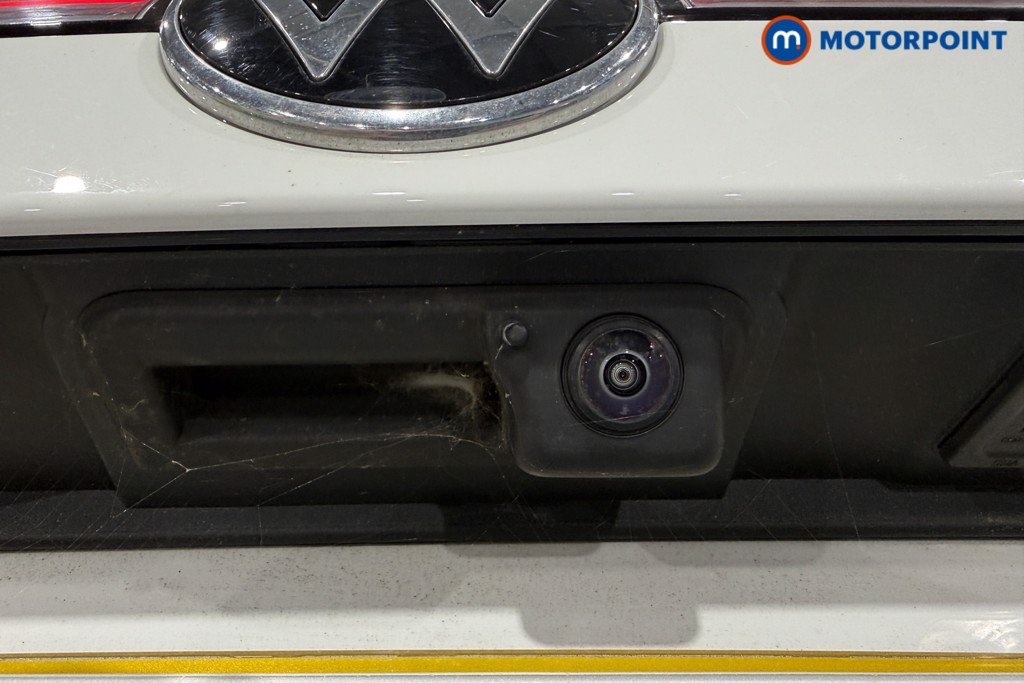 Volkswagen Passat R-Line Automatic Petrol Plug-In Hybrid Estate - Stock Number (1672191) - 24th supplementary image