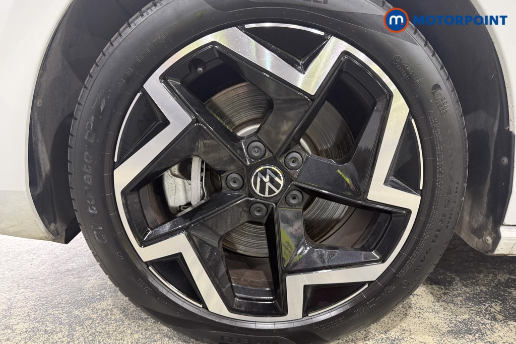 Volkswagen Passat R-Line Automatic Petrol Plug-In Hybrid Estate - Stock Number (1672191) - 30th supplementary image
