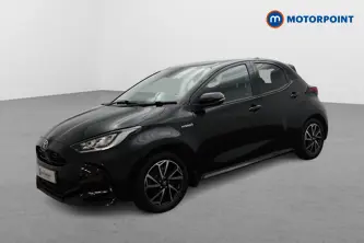 Toyota Yaris Design Automatic Petrol-Electric Hybrid Hatchback - Stock Number (1674481) - Passenger side front corner