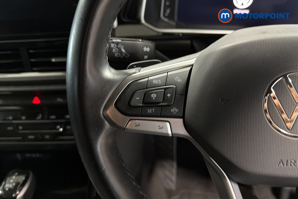 Volkswagen T-Roc R-Line Automatic Petrol SUV - Stock Number (1676374) - 4th supplementary image