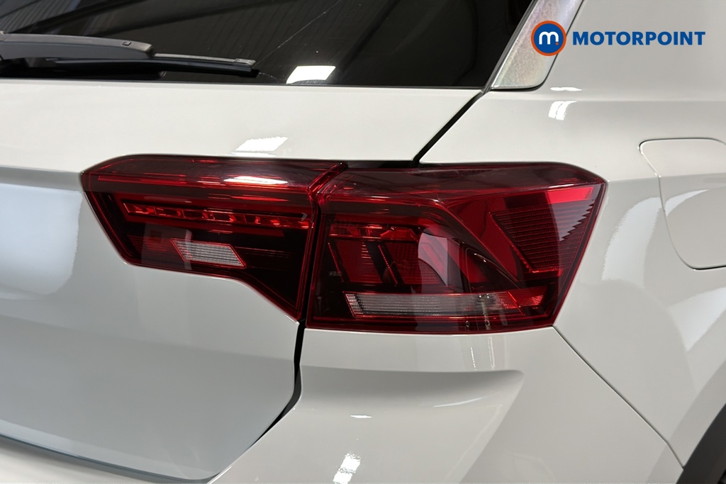 Volkswagen T-Roc R-Line Automatic Petrol SUV - Stock Number (1676374) - 36th supplementary image