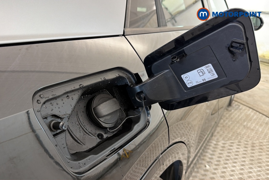 Audi Q2 S Line Manual Petrol SUV - Stock Number (1676491) - 41st supplementary image