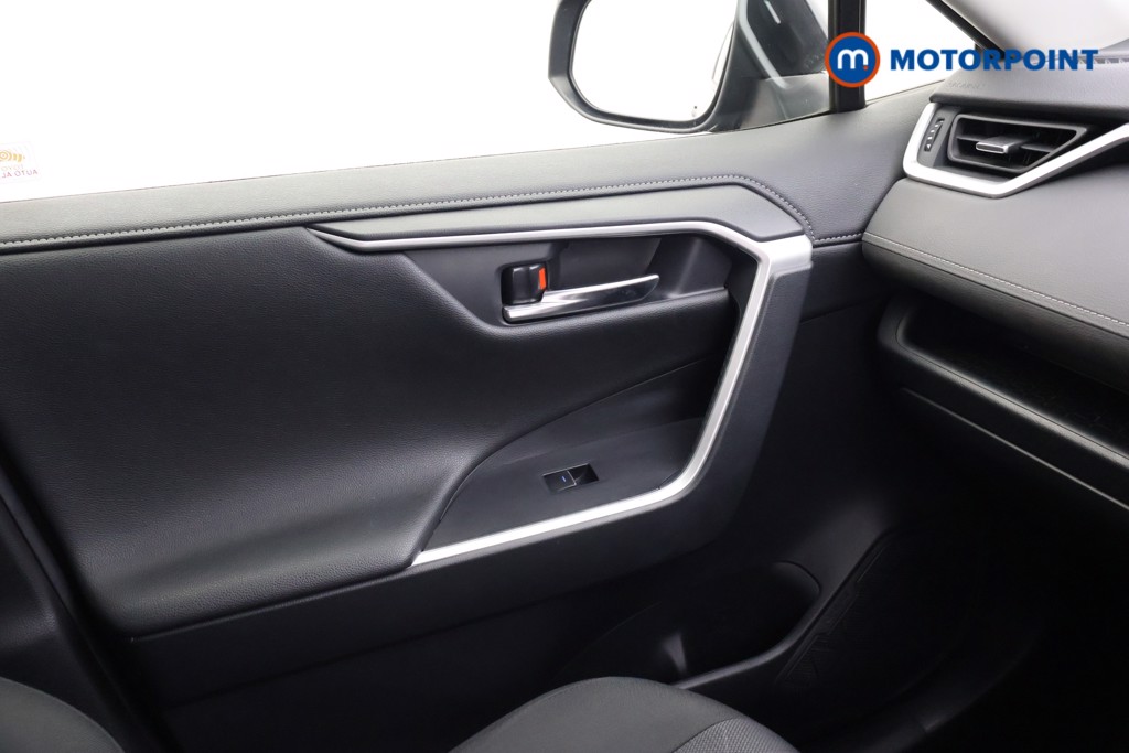 Toyota Rav4 Icon Automatic Petrol-Electric Hybrid SUV - Stock Number (1676521) - 11th supplementary image