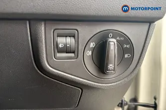 Volkswagen Taigo R-Line Automatic Petrol SUV - Stock Number (1677995) - 11th supplementary image