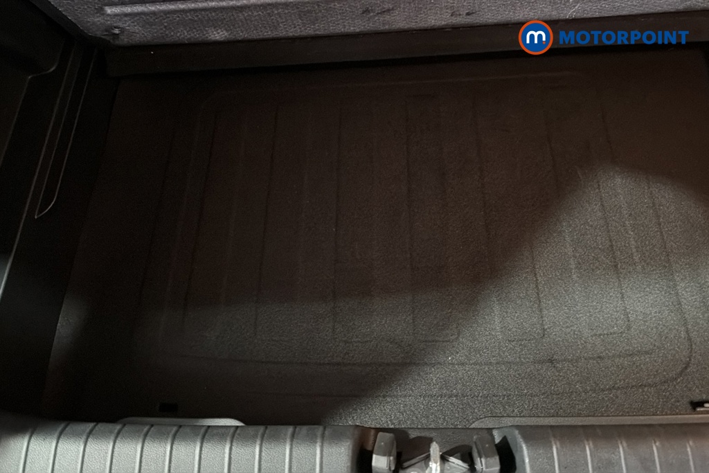 Hyundai I20 Tech Line Automatic Petrol Hatchback - Stock Number (1678382) - 33rd supplementary image