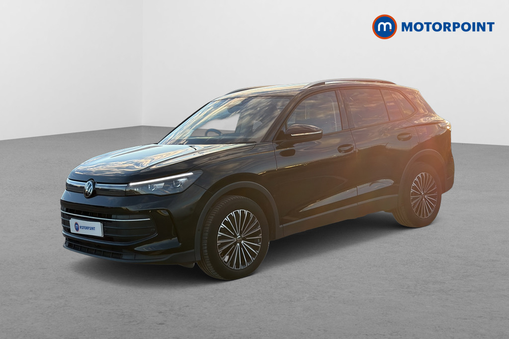 Volkswagen Tiguan Match Automatic Petrol SUV - Stock Number (1678394) - Passenger side front corner