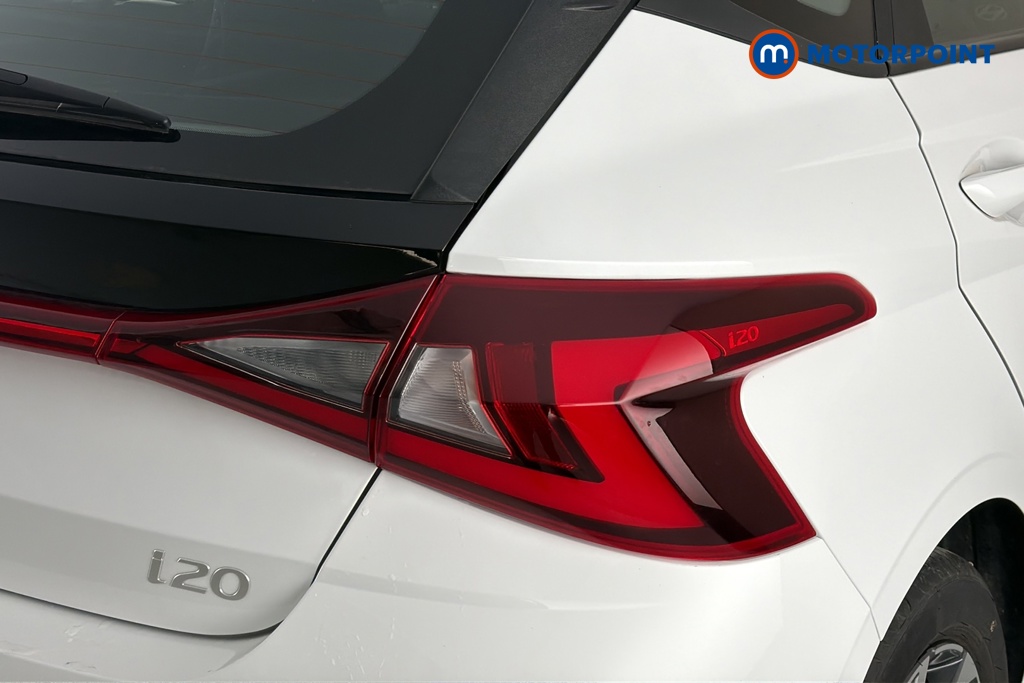 Hyundai I20 Advance Automatic Petrol Hatchback - Stock Number (1679273) - 36th supplementary image