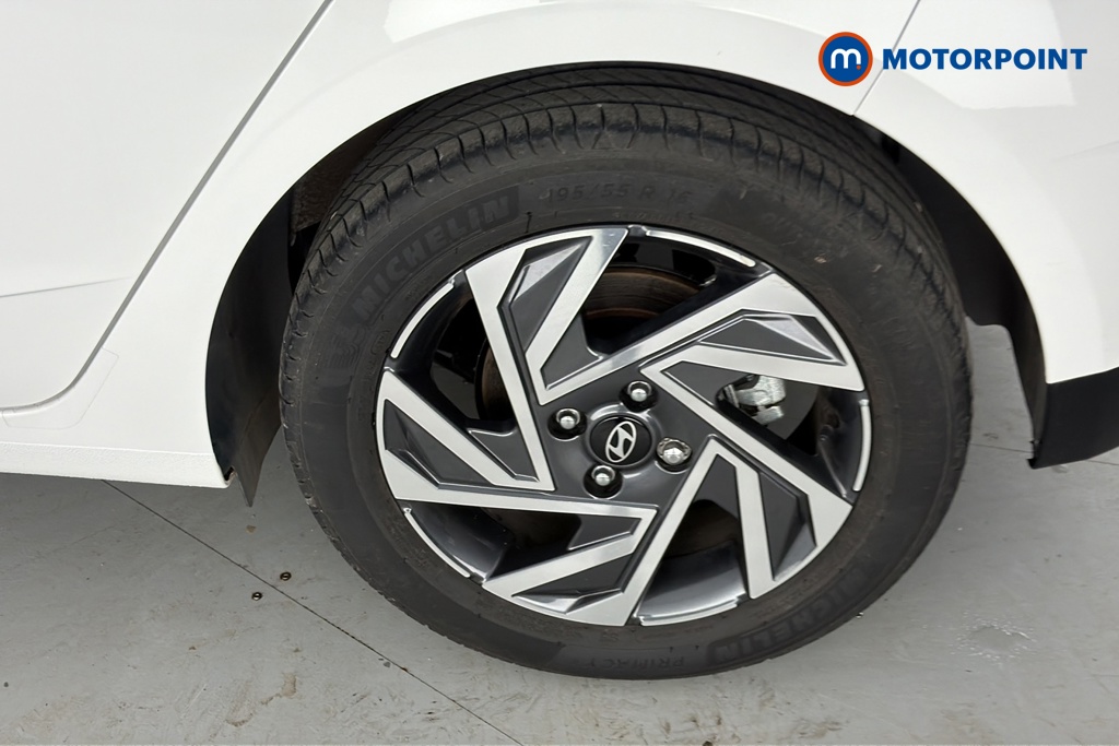 Hyundai I20 Advance Automatic Petrol Hatchback - Stock Number (1679273) - 45th supplementary image