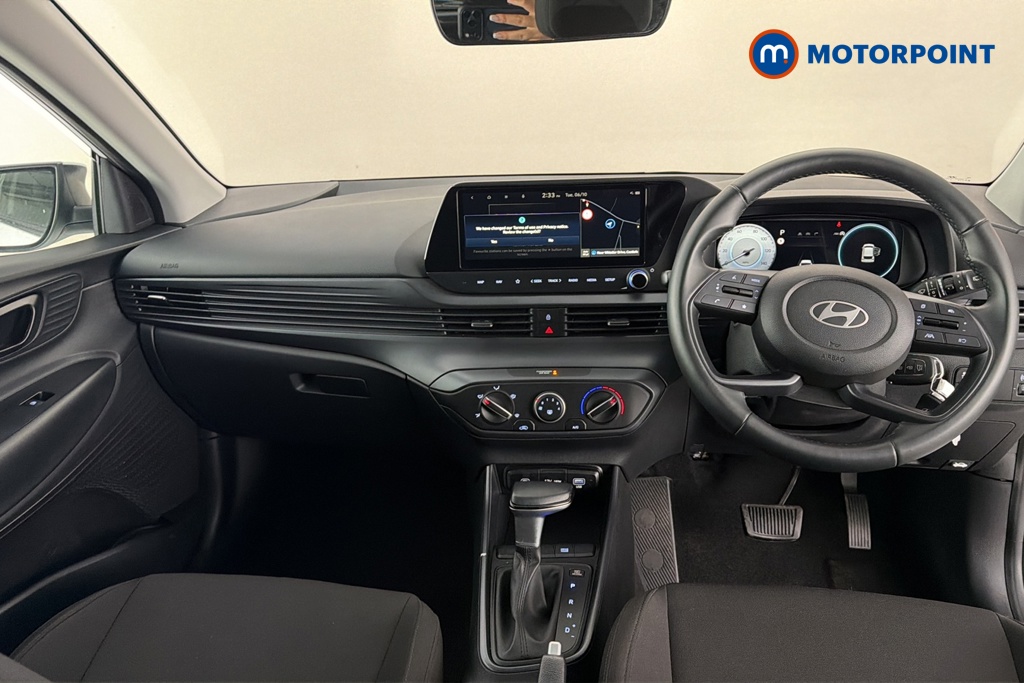 Hyundai I20 Advance Automatic Petrol Hatchback - Stock Number (1679273) - 1st supplementary image