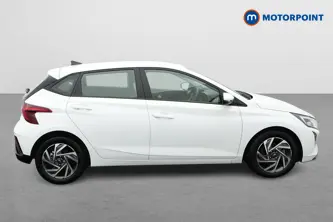 Hyundai I20 Advance Automatic Petrol Hatchback - Stock Number (1679285) - Drivers side