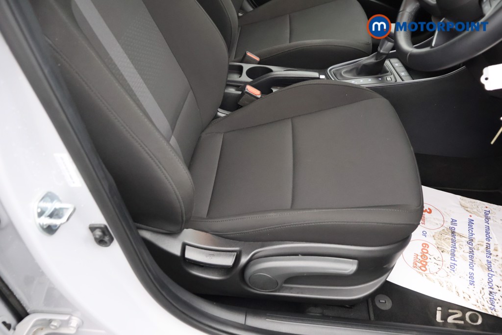 Hyundai I20 Advance Automatic Petrol Hatchback - Stock Number (1679301) - 15th supplementary image