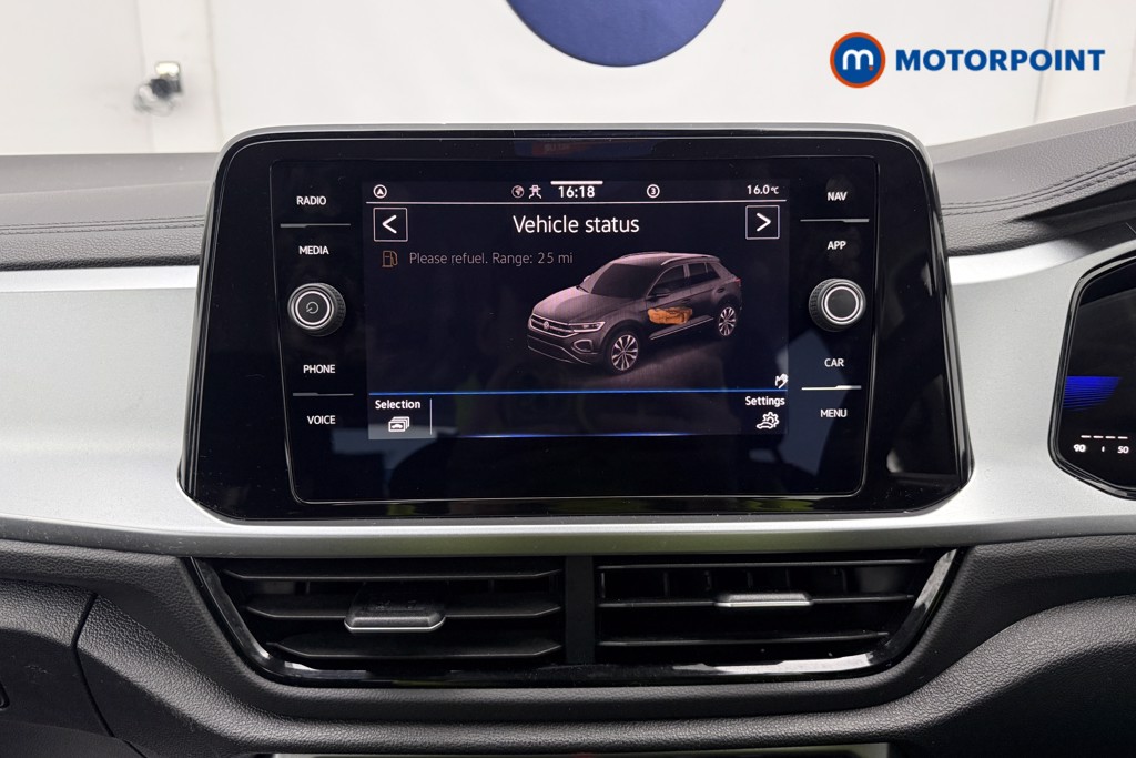 Volkswagen T-Roc Life Manual Petrol SUV - Stock Number (1679971) - 9th supplementary image
