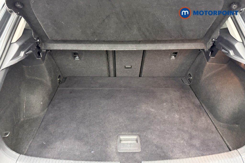 Volkswagen T-Roc Life Manual Petrol SUV - Stock Number (1679971) - 28th supplementary image