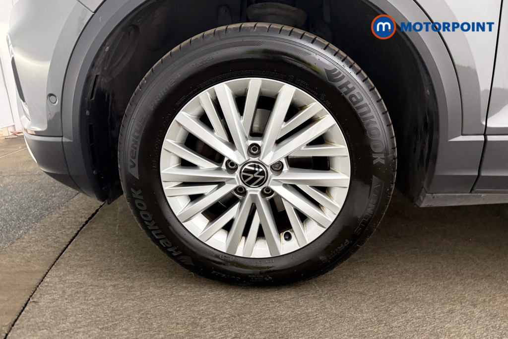 Volkswagen T-Roc Life Manual Petrol SUV - Stock Number (1679971) - 31st supplementary image