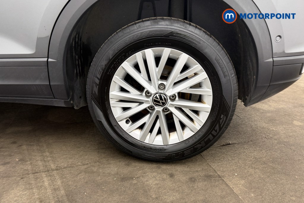 Volkswagen T-Roc Life Manual Petrol SUV - Stock Number (1679971) - 32nd supplementary image