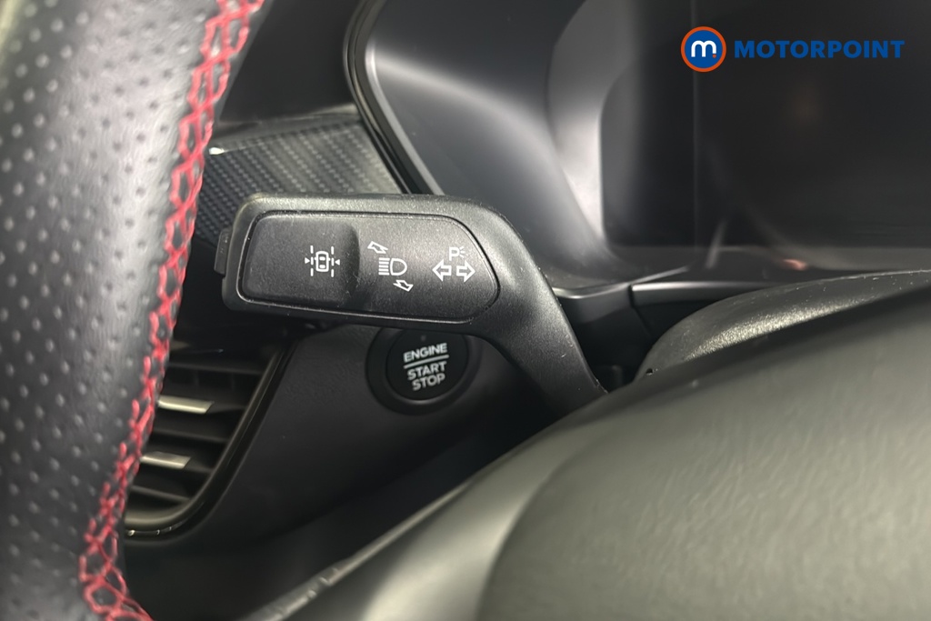 Ford Kuga St-Line Edition Automatic Petrol Plug-In Hybrid SUV - Stock Number (1680467) - 5th supplementary image