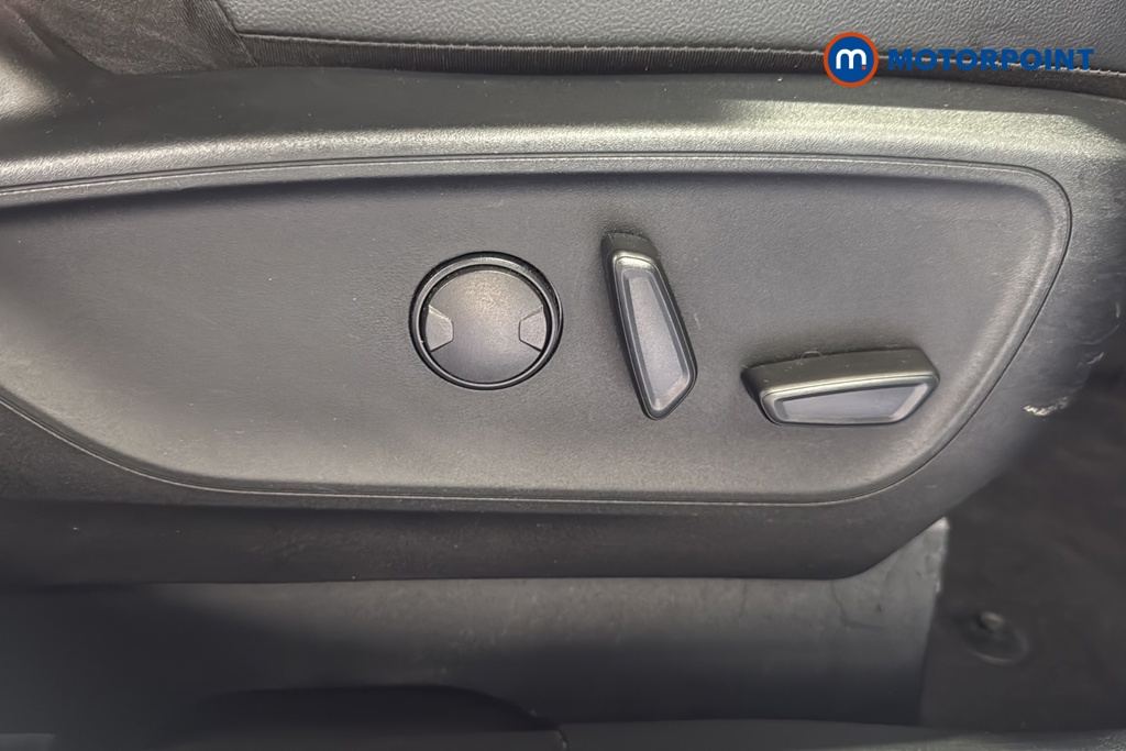 Ford Kuga St-Line Edition Automatic Petrol Plug-In Hybrid SUV - Stock Number (1680467) - 23rd supplementary image