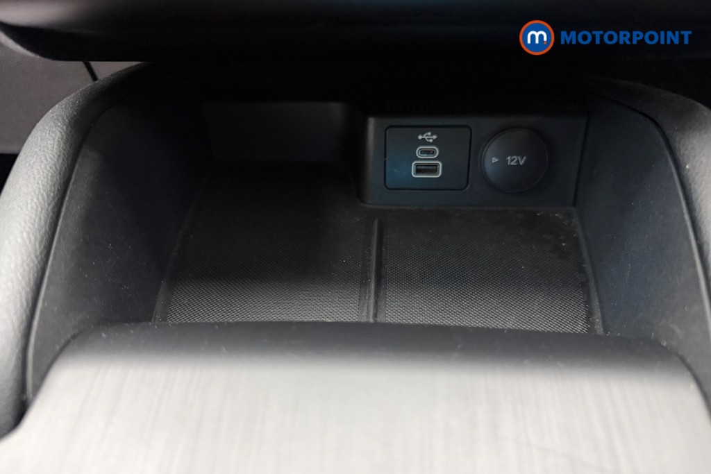 Ford Kuga St-Line Edition Automatic Petrol Plug-In Hybrid SUV - Stock Number (1680578) - 14th supplementary image