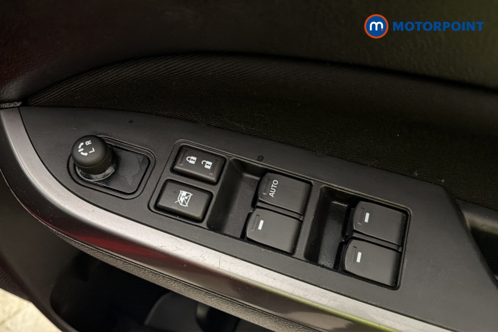 Suzuki Vitara Sz-T Manual Petrol SUV - Stock Number (1680730) - 19th supplementary image